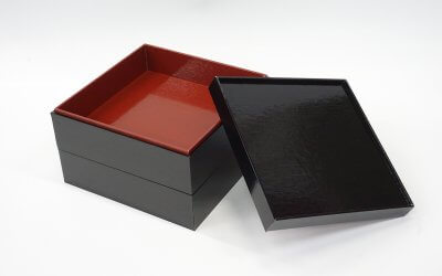 折箱（黒）／2段／紙製お重箱／Ｖカット／木目 | ギフトケース・貼り箱