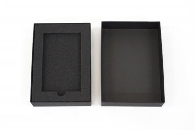 貼り箱　ウレタン入