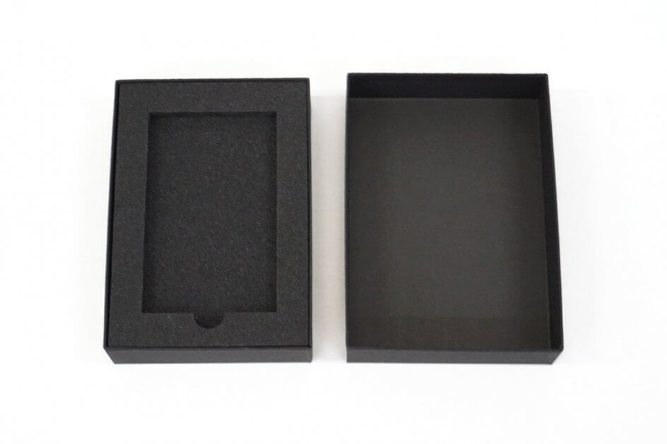 貼り箱　ウレタン入