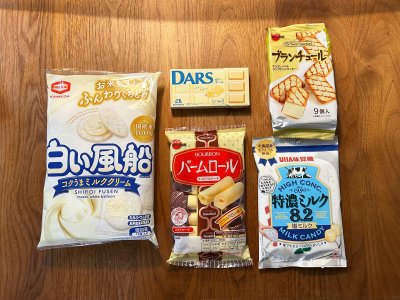 洗練・高級感を演出！「白いお菓子パッケージ」のブランディング効果と制作のポイント | パッケージ制作アイデア